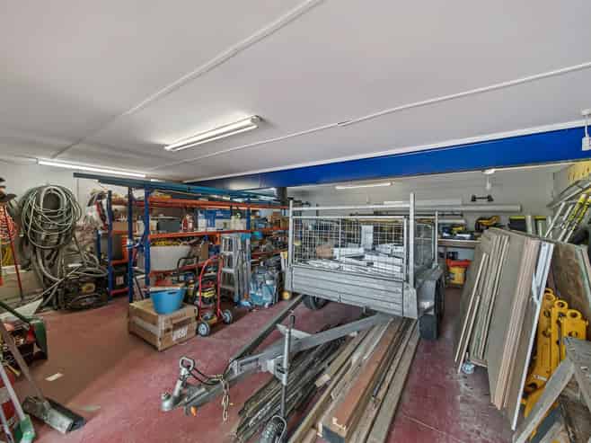Small Industrial Gem in Wigram