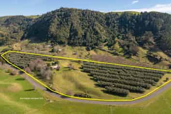 888 & 910 Braemar Road, Rotoma