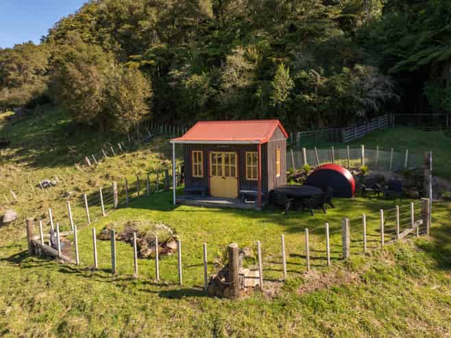 888 & 910 Braemar Road, Rotoma
