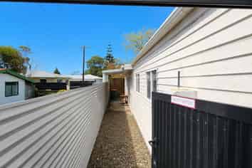 98A Glenpark Avenue, Frankleigh Park