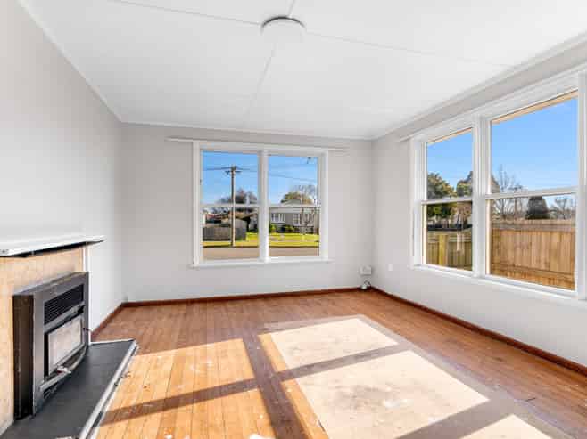 32 Uxbridge Street, Redwood