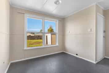 32 Uxbridge Street, Redwood