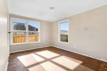 32 Uxbridge Street, Redwood