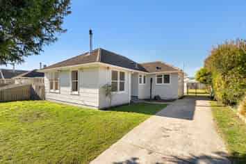32 Uxbridge Street, Redwood