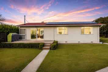 11 Coleman Place, Darfield
