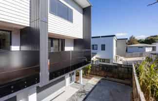 6/5 Kapiti Place, Sunnynook