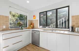 B/8 Wye Place, Fernhill/Sunshine Bay