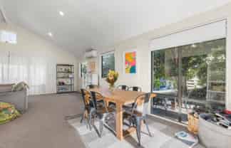 B/8 Wye Place, Fernhill/Sunshine Bay
