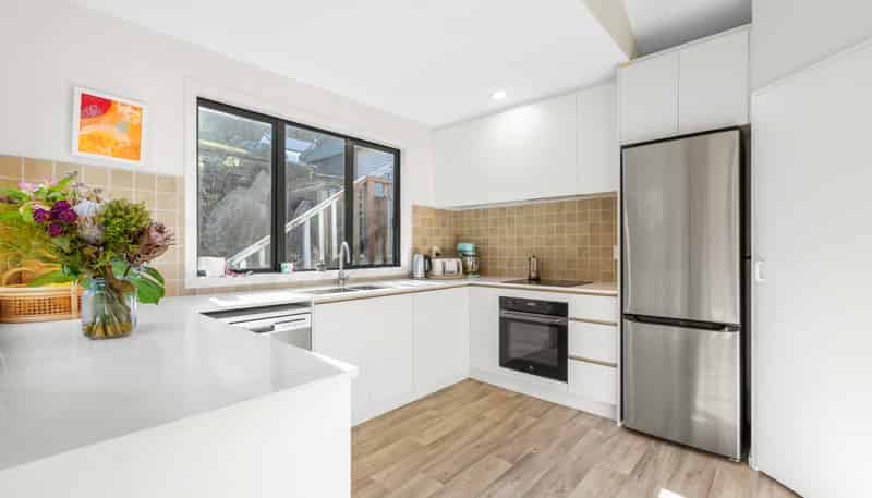 B/8 Wye Place, Fernhill/Sunshine Bay