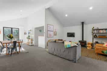 B/8 Wye Place, Fernhill/Sunshine Bay