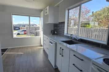 4 Desmond Place, Bell Block