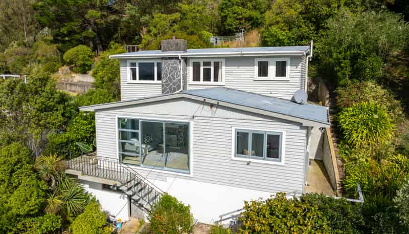 276 Portobello Road, The Cove