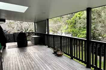 1A Mayfair Crescent, Mairangi Bay