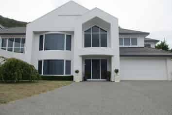 155 Winara Avenue, Waikanae