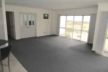155 Winara Avenue, Waikanae