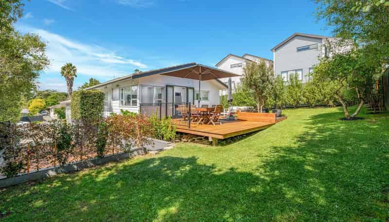 2/45 Reynella Drive, Massey