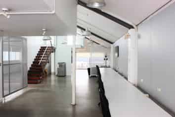 CHARACTER KINGSLAND OFFICE
