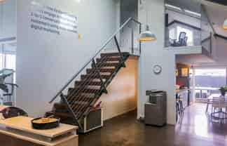 CHARACTER KINGSLAND OFFICE
