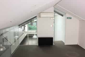 CHARACTER KINGSLAND OFFICE
