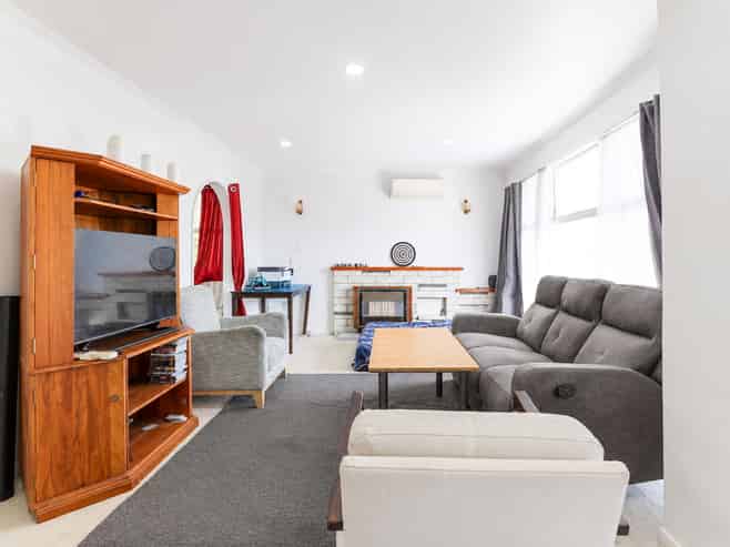 44 Betley Crescent, Fairview Downs