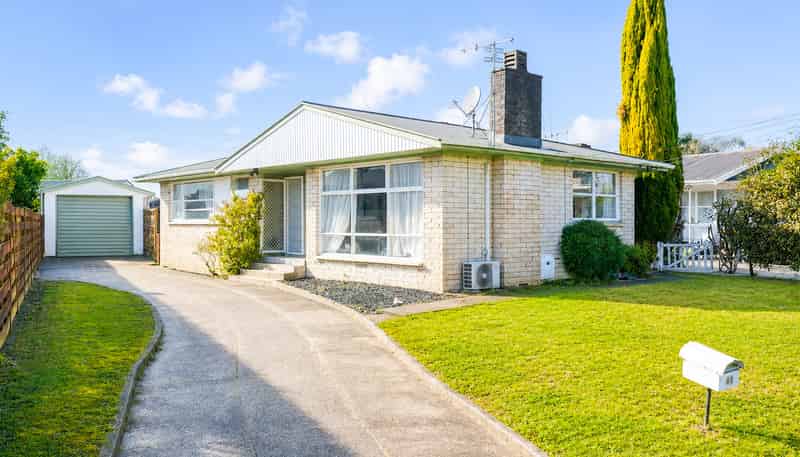 44 Betley Crescent, Fairview Downs
