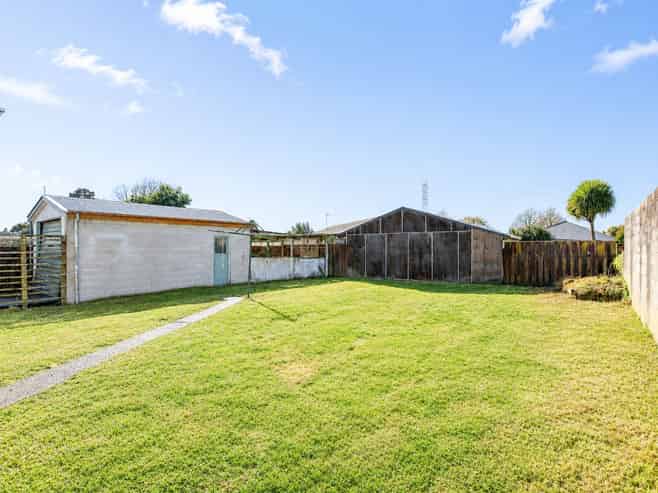 44 Betley Crescent, Fairview Downs