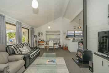 24A Sarah Ave, Whitianga
