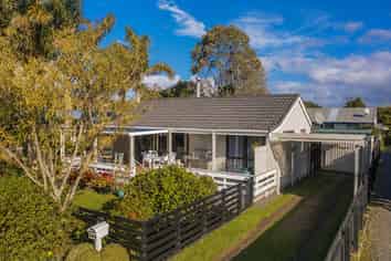 24A Sarah Ave, Whitianga
