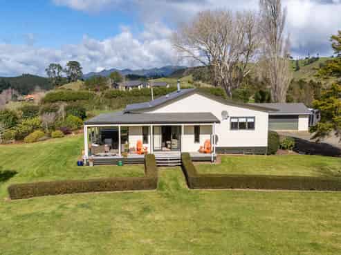 1000 Limeworks Loop Road, Te Pahu