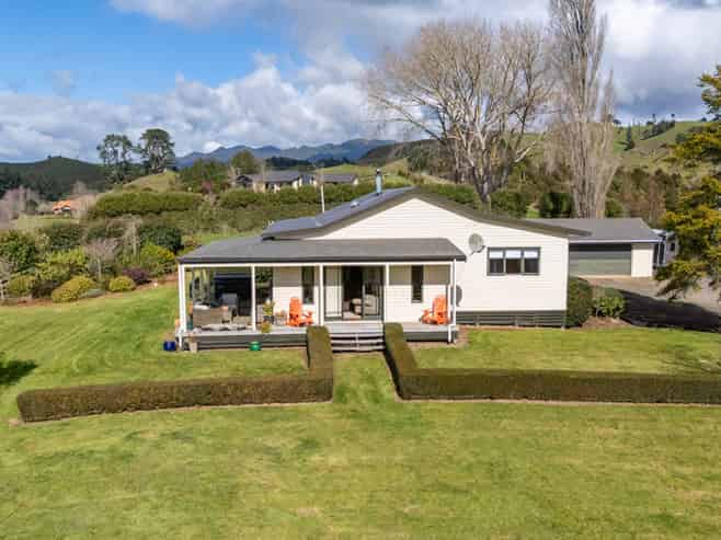 1000 Limeworks Loop Road, Te Pahu