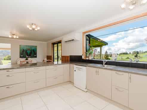 1000 Limeworks Loop Road, Te Pahu