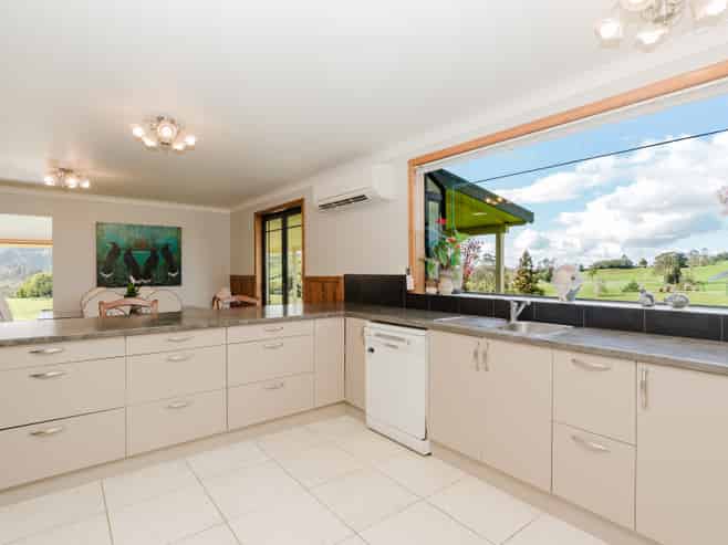 1000 Limeworks Loop Road, Te Pahu