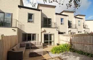 42 Chapel Road, Flat Bush
