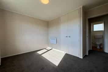 6/24 Bardia Street, Belmont