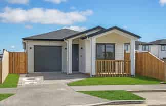24 Hari Road, Karaka
