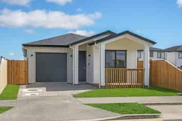 24 Hari Road, Karaka