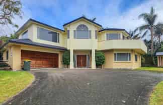 11 Hogarth Rise, West Harbour