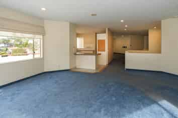 11 Hogarth Rise, West Harbour