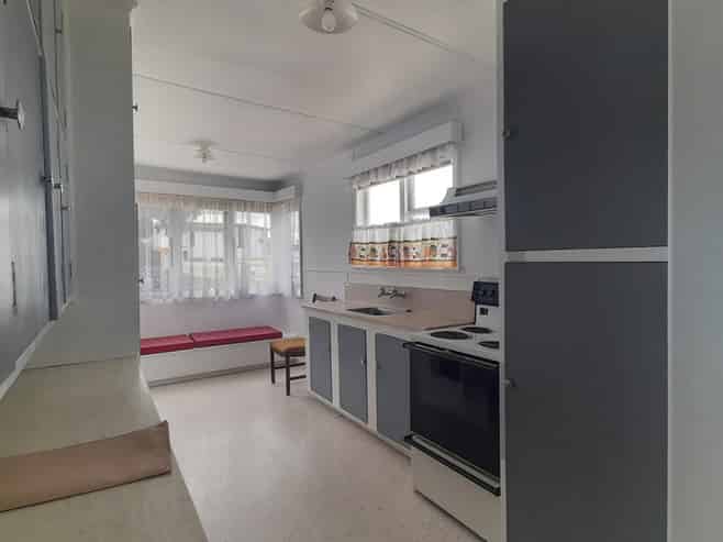95 Hillsborough Road, Hillsborough
