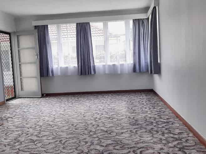 95 Hillsborough Road, Hillsborough