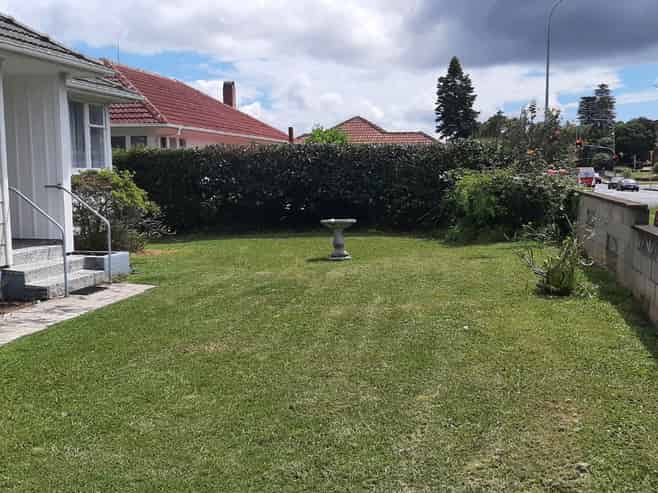95 Hillsborough Road, Hillsborough
