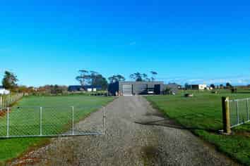 271A Utopia Road, Westport