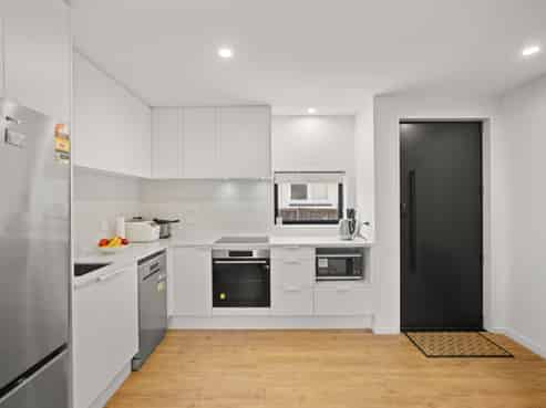 5/427 Worcester Street, Linwood