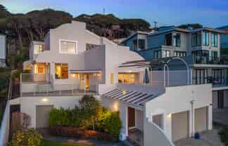 32 Paremata Crescent, Paremata