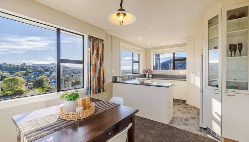 17 Springhill Road, Mornington