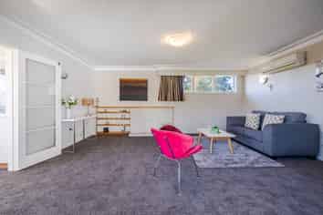 17 Springhill Road, Mornington