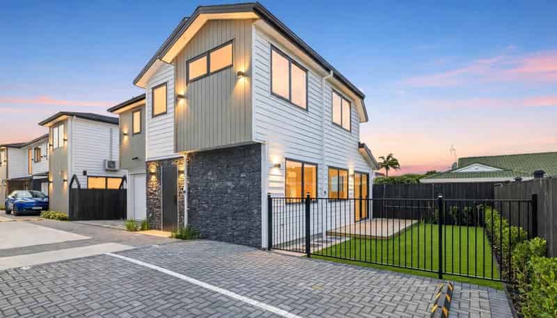 4/39 Central Avenue, Papatoetoe
