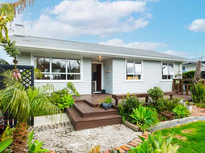 24 Gordon Street, Mangapapa