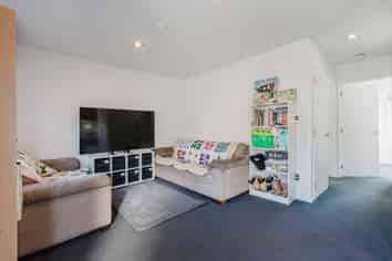 16B Dowding Street, Melville