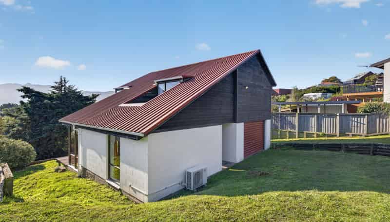 38 Emerson Crescent, Diamond Harbour